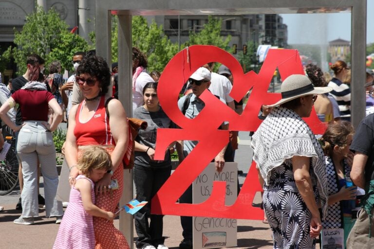 gaza-protest-cs-051125-06 Hundreds gathered at Love Park on Mother’s Day